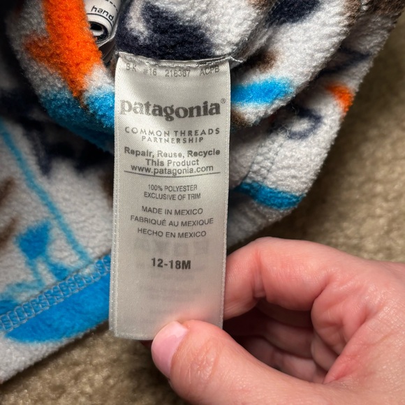 Patagonia Kids' Animal Print Fleece Hoodie Full Zip Size 12-18 Months - Picture 5 of 5